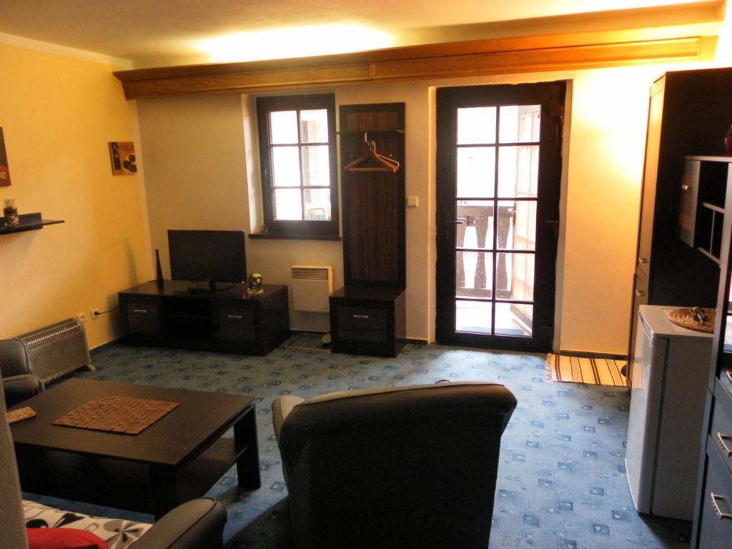 U Kralovny Dagmar Hotell Karlštejn Rom bilde