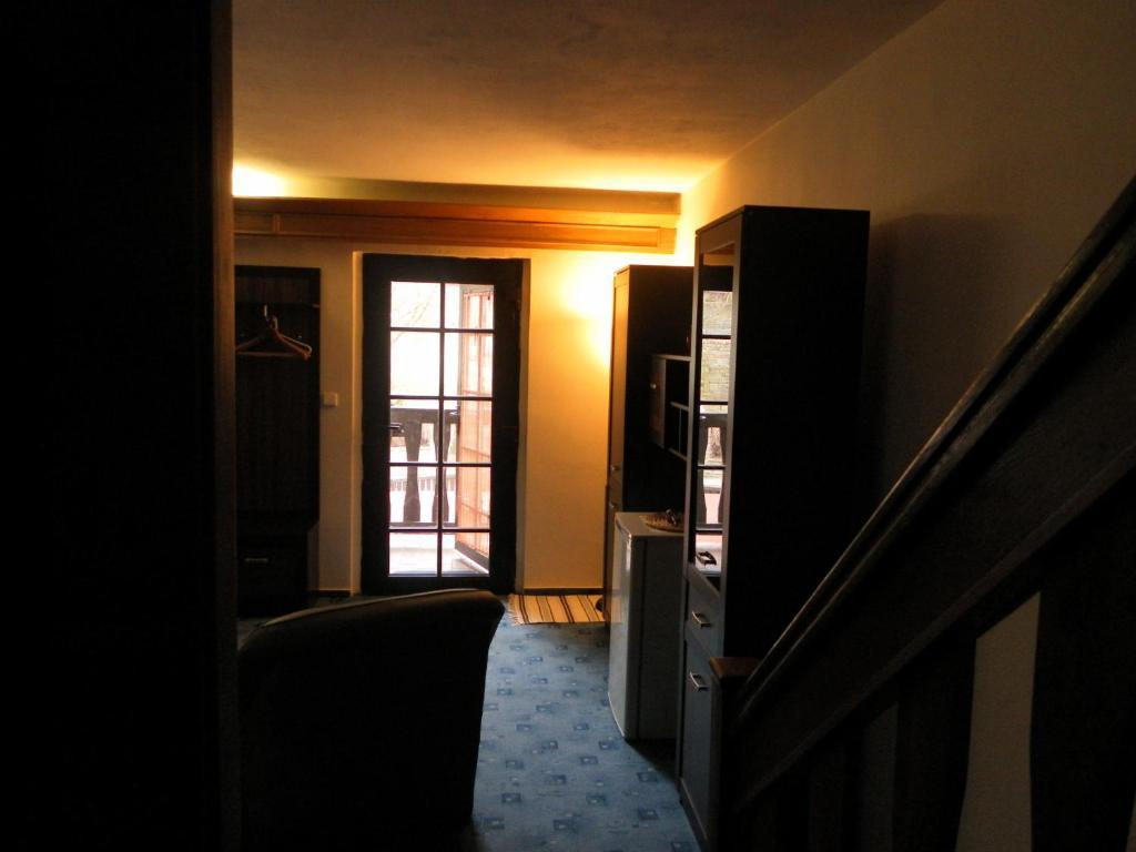 U Kralovny Dagmar Hotell Karlštejn Rom bilde