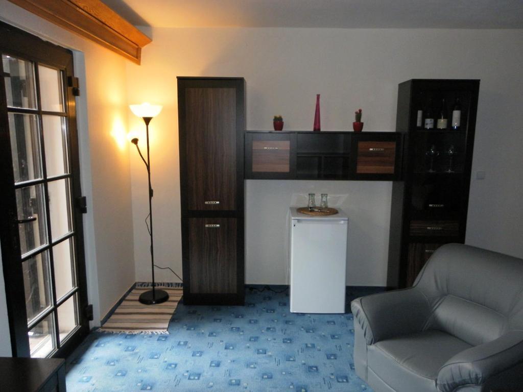 U Kralovny Dagmar Hotell Karlštejn Rom bilde