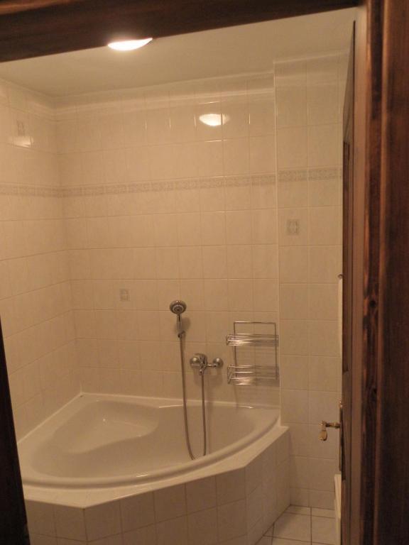 U Kralovny Dagmar Hotell Karlštejn Rom bilde
